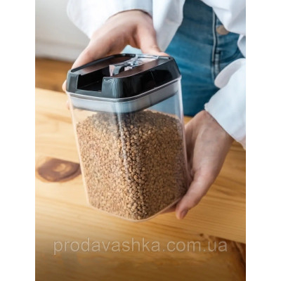 Набір контейнерів для зберігання сипких круп 5 пластикових ємностей з вакуумною кришкою органайзери для кухні